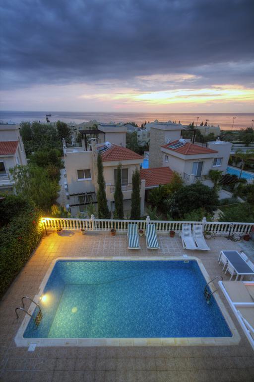 Villa Athina Pafos Oda fotoğraf
