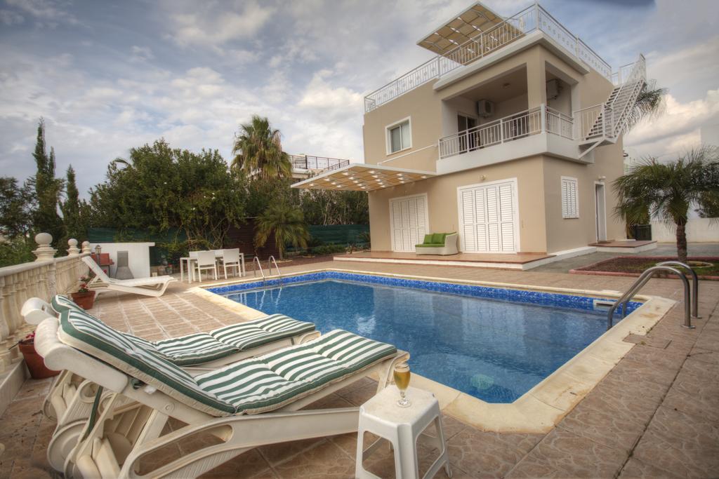 Villa Athina Pafos Oda fotoğraf